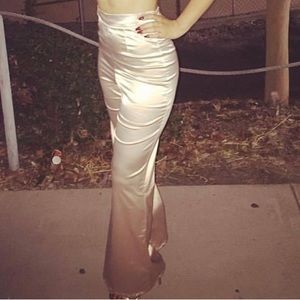 The cutest pants! 🤍